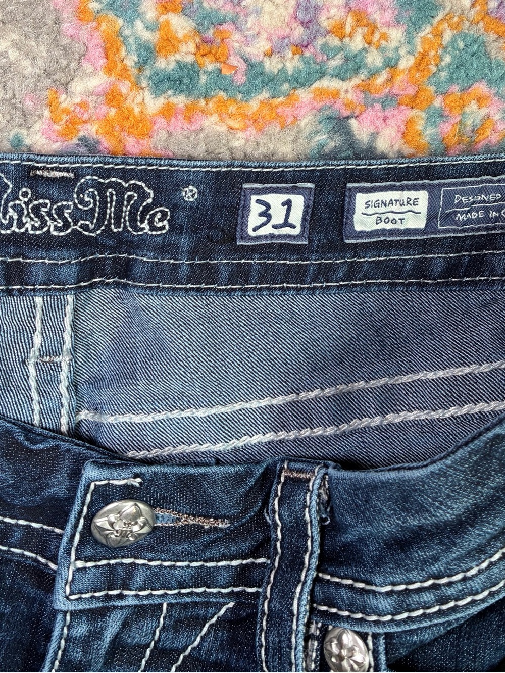 Miss Me bootcut embellished size 31 jeans - Picture 11 of 11